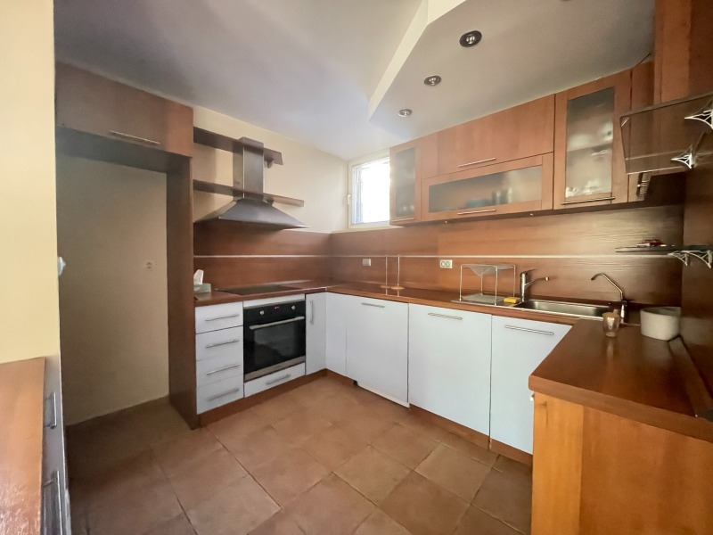 Продава  3-стаен град София , Света Троица , 100 кв.м | 10635448 - изображение [4]