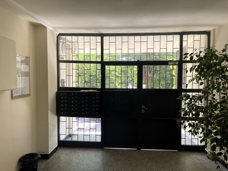Продава  3-стаен град София , Света Троица , 100 кв.м | 10635448 - изображение [15]
