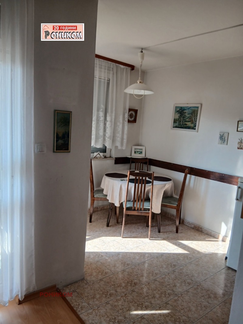 À venda  2 quartos Plovdiv , Kamenica 1 , 98 m² | 33827504 - imagem [2]