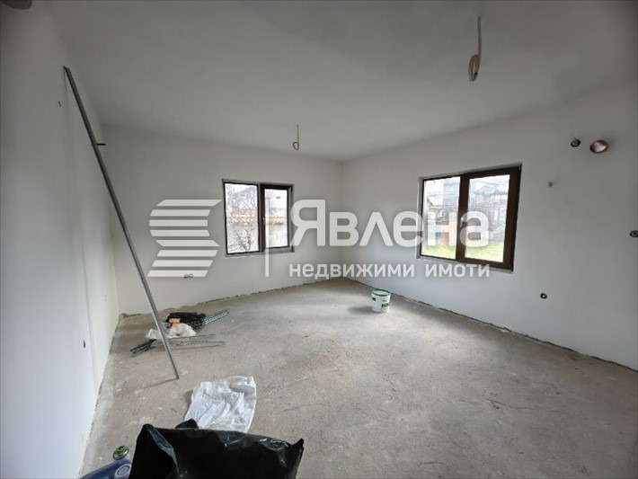 Продава КЪЩА, с. Черниче, област Благоевград, снимка 5 - Къщи - 53126731