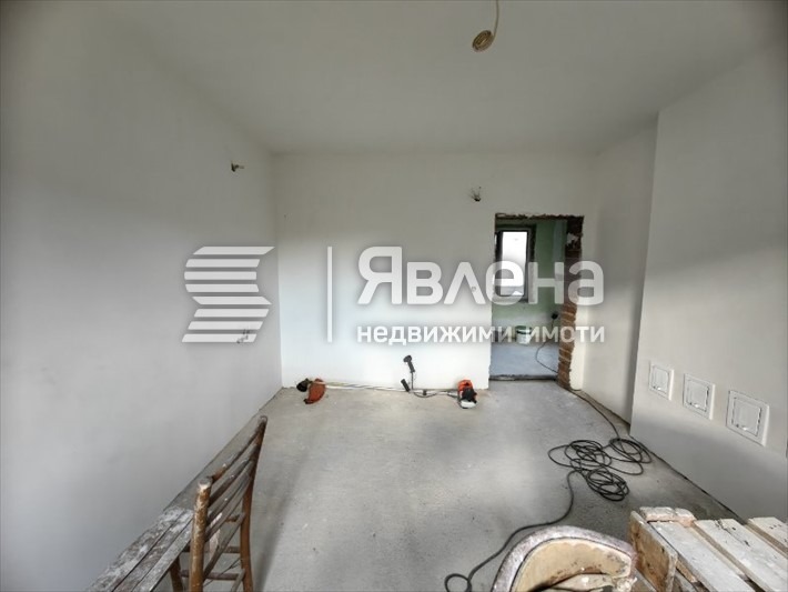 Продава КЪЩА, с. Черниче, област Благоевград, снимка 2 - Къщи - 53126731