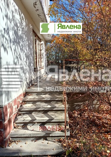 Продава КЪЩА, гр. София, Горна баня, снимка 4 - Къщи - 53600682