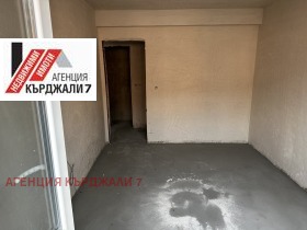 3-стаен град Кърджали, Възрожденци 7