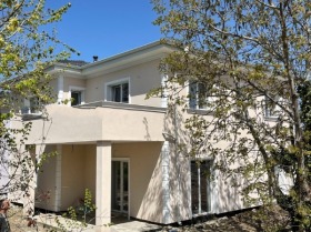 Hus Belashtitsa, region Plovdiv 1