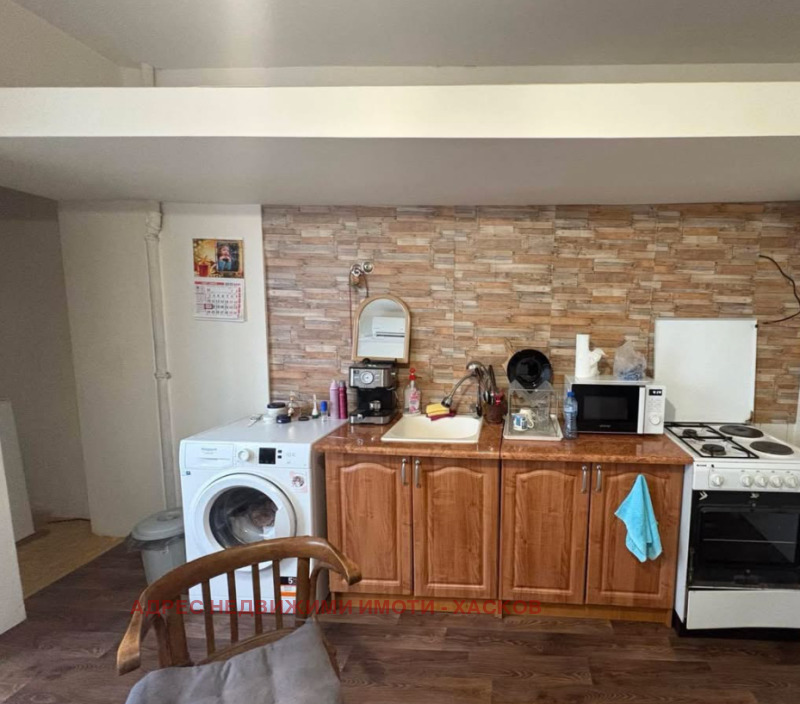 Продава  1-стаен област Хасково , гр. Димитровград , 55 кв.м | 14569634