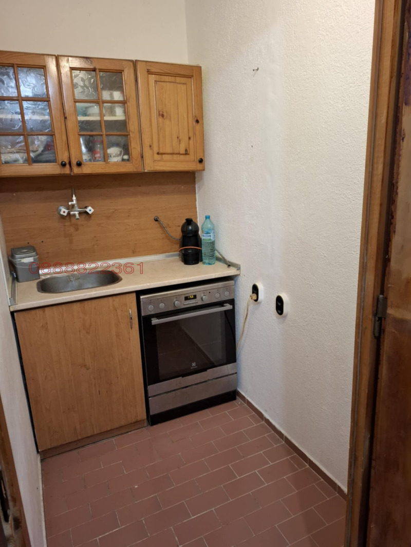 Продава  1-стаен град Варна , Погреби , 41 кв.м | 38340445 - изображение [3]