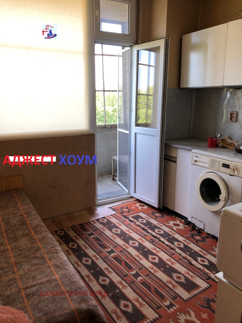 Продава  2-стаен град Шумен , Добруджански , 68 кв.м | 78327727 - изображение [6]