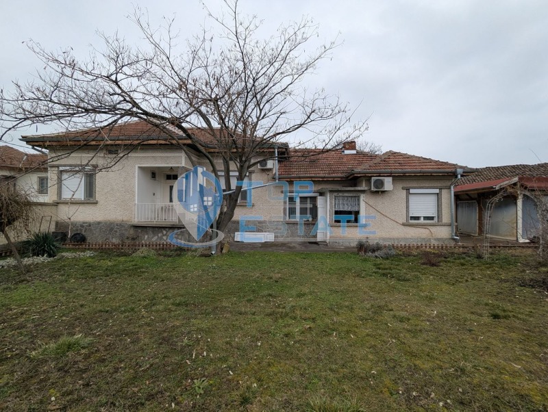 Продава КЪЩА, с. Поликраище, област Велико Търново