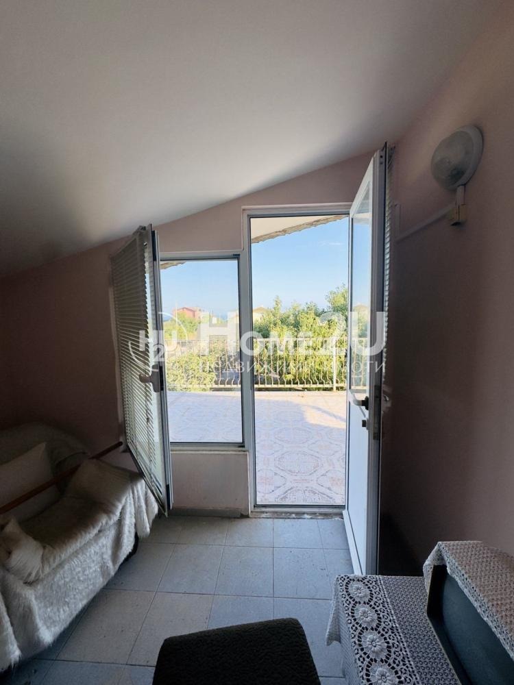 Продава КЪЩА, с. Топола, област Добрич, снимка 7 - Къщи - 53497317