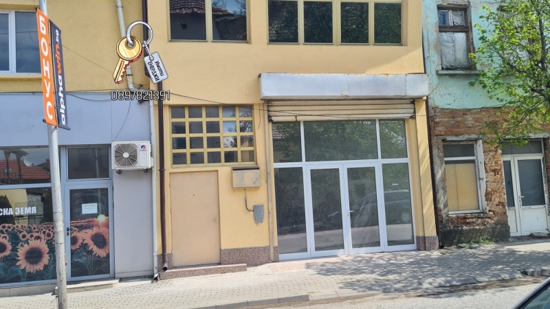 In vendita  Negozio regione Lovech , Lukovit , 133 mq | 90250953