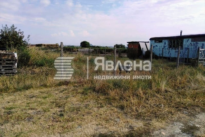 Продава ПАРЦЕЛ, с. Първенец, област Пловдив