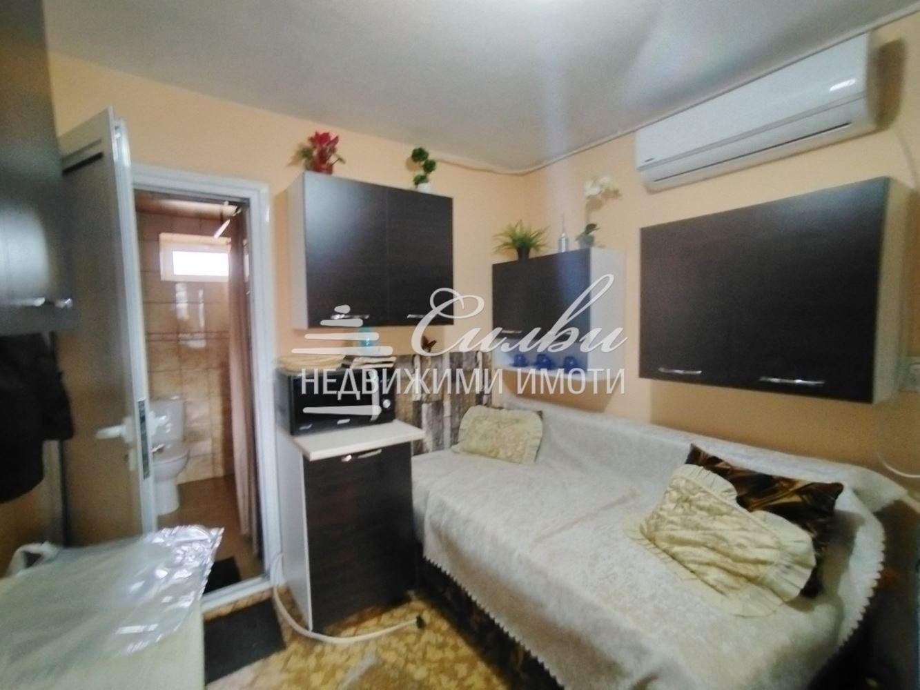 Продава КЪЩА, с. Златна нива, област Шумен, снимка 9 - Къщи - 53656426