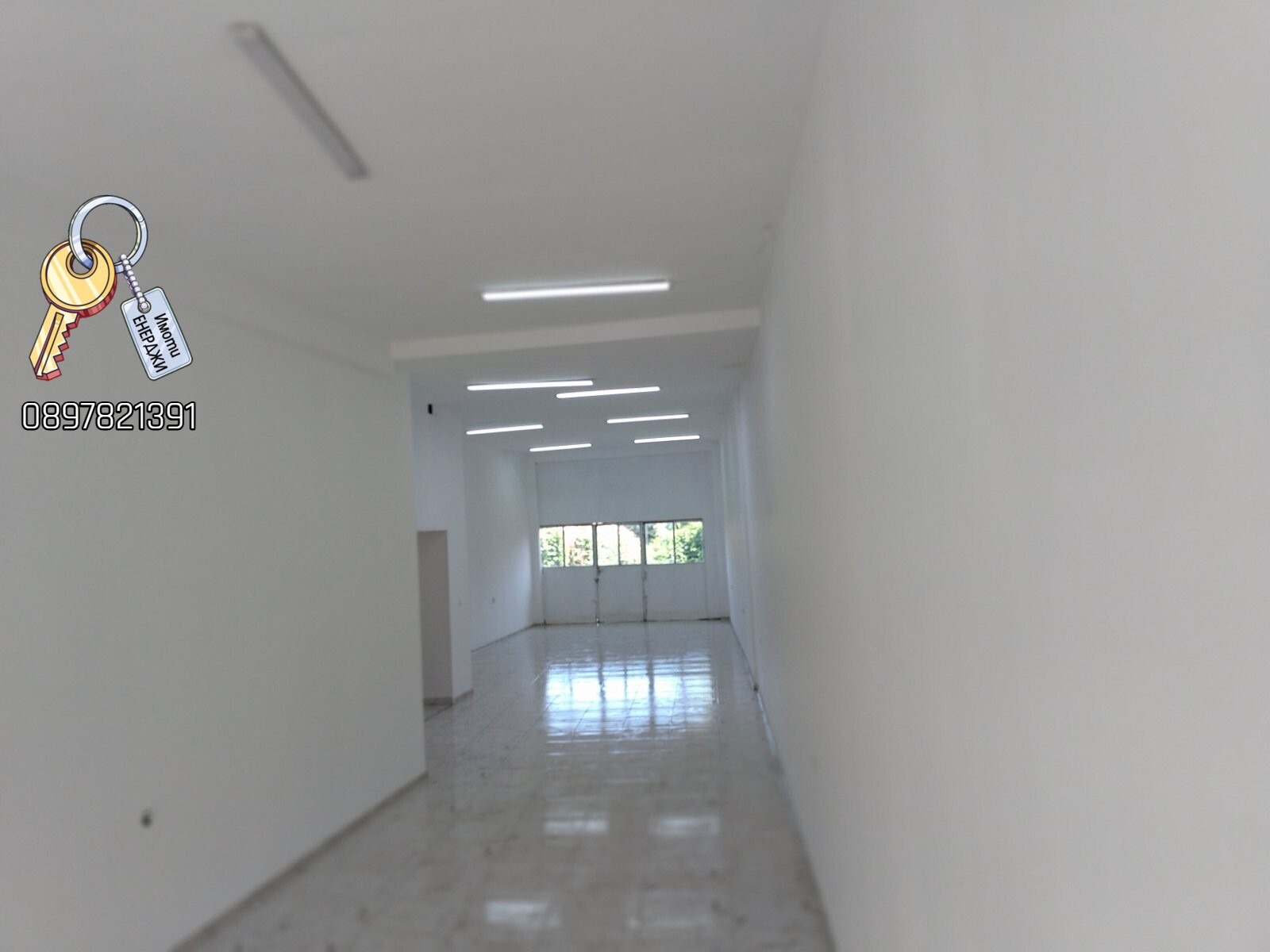 Продава МАГАЗИН, гр. Луковит, област Ловеч, снимка 2 - Магазини - 50514063