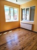 Продава ЕТАЖ ОТ КЪЩА, гр. Кюстендил, Център, снимка 1