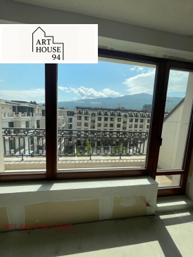 3 dormitoare Crâstova vada, Sofia