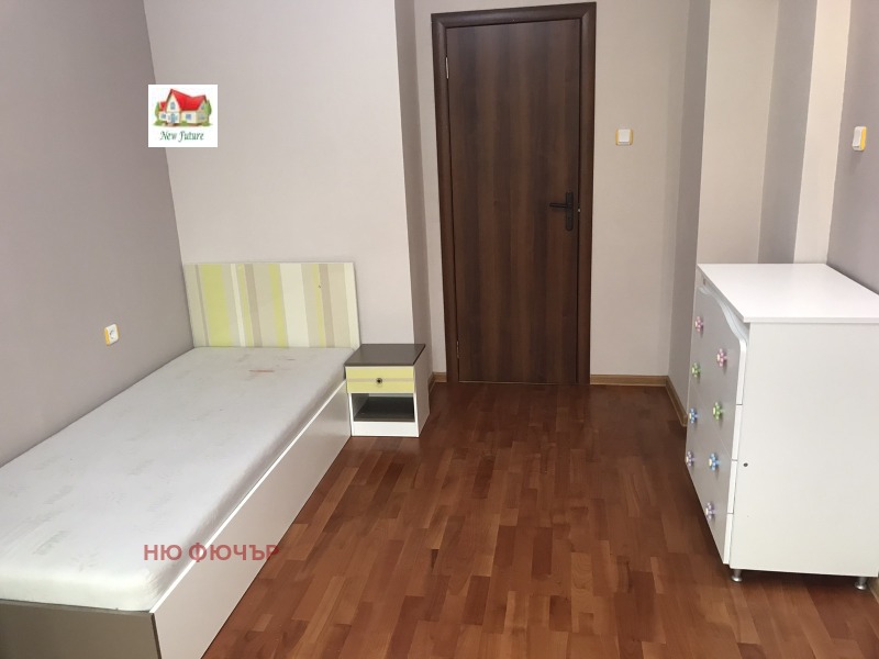 Till salu  1 sovrum Sofia , Banisjora , 62 kvm | 81552146 - bild [3]