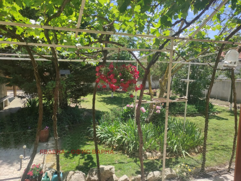 Til salg  Hus region Varna , Zdravets , 115 kvm | 63438143 - billede [2]