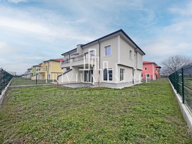 Продава КЪЩА, с. Първенец, област Пловдив