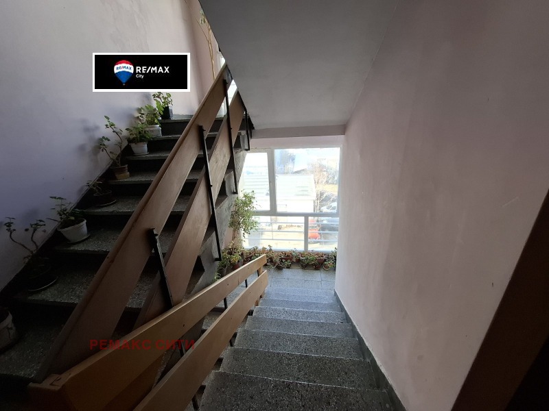 Продава 2-СТАЕН, гр. София, Толстой, снимка 9 - Апартаменти - 53171289