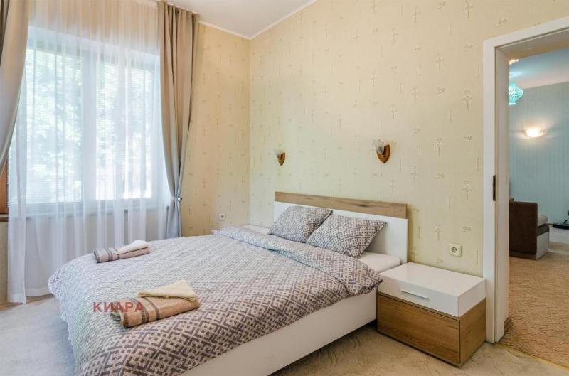 Продава  Хотел град Варна , Център , 330 кв.м | 72860489 - изображение [9]