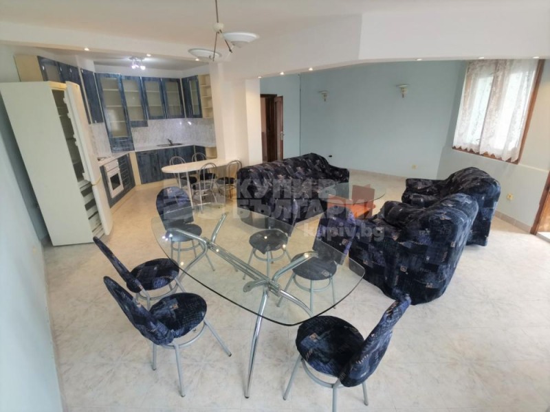 Продава 4-СТАЕН в град Варна, Център - 136 кв.м / 300 000 € » 586 749.00 лв., КУПИ В БЪЛГАРИЯ