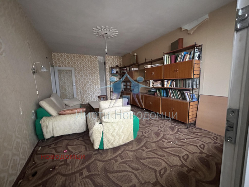 Продава 2-СТАЕН, гр. Шумен, Боян Българанов 1, снимка 3 - Апартаменти - 52797238