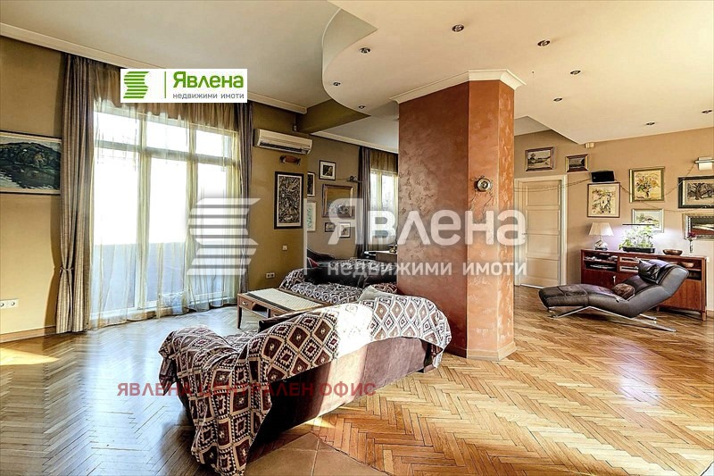 Продава 3-СТАЕН, гр. София, Център, снимка 6 - Aпартаменти - 48058605