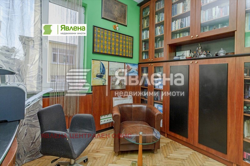 Продава 3-СТАЕН, гр. София, Център, снимка 17 - Aпартаменти - 48058605