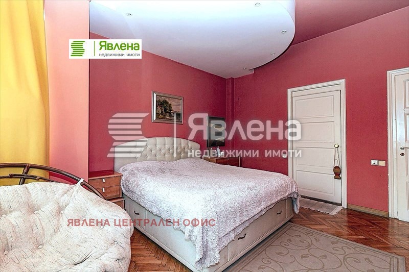 Продава 3-СТАЕН, гр. София, Център, снимка 13 - Aпартаменти - 48058605