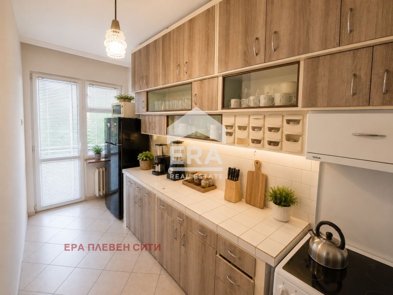 Продава 3-СТАЕН, гр. Плевен, Идеален център, снимка 5 - Апартаменти - 55623499