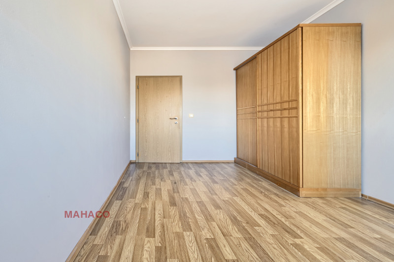 Продава МНОГОСТАЕН, гр. София, Изгрев, снимка 10 - Aпартаменти - 49357074