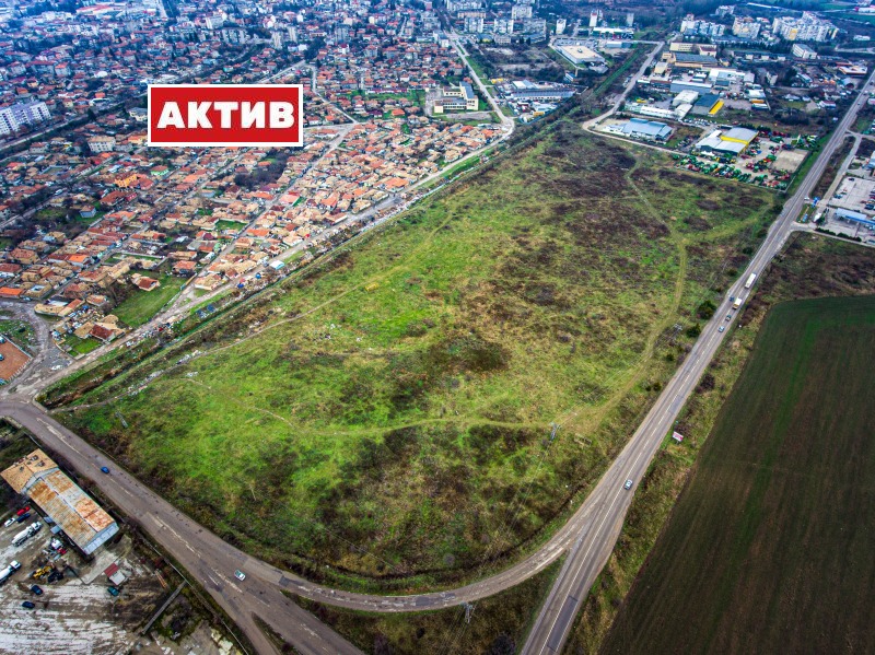 Na prodej  Spiknutí Targovište , Promišlena zona , 13800 m2 | 28521187