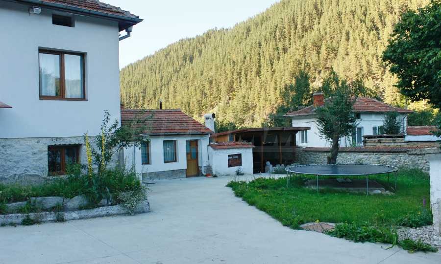 Продава КЪЩА, с. Бели Искър, област София област