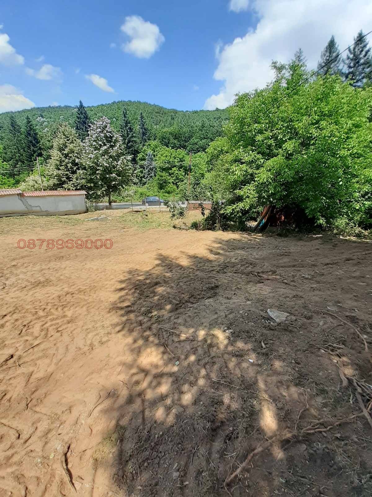 Продава ВИЛА, гр. Ботевград, област София област