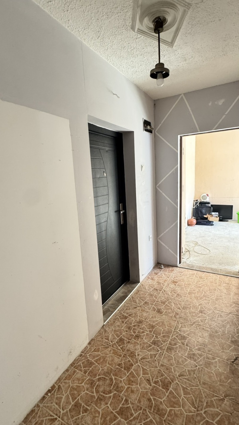 Продава 1-СТАЕН в град Русе, Родина 2 - 48 кв.м / 60 000 € » 117 349.80 лв., БЮТИ ХОУМ ЕСТЕЙТ