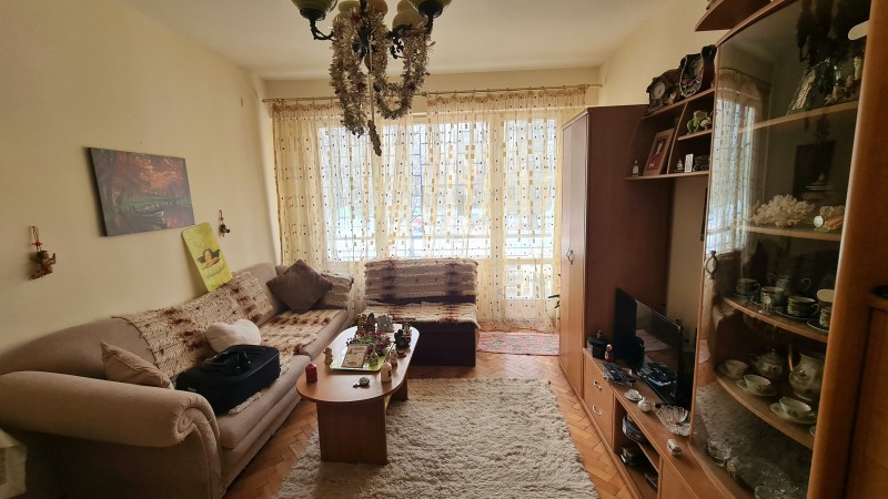 De vânzare  1 dormitor Sofia , Goțe Delciev , 57 mp | 49236286