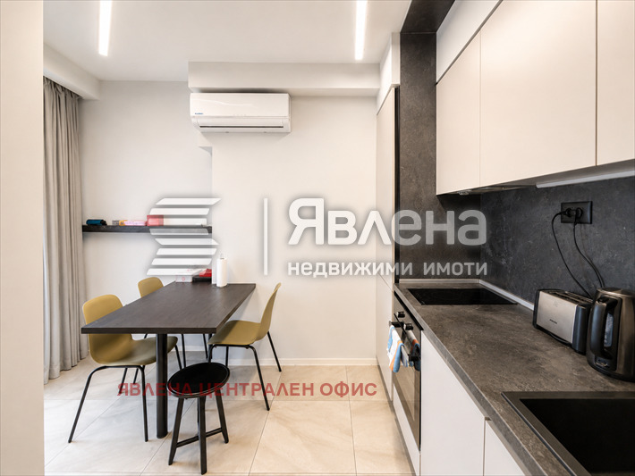 Продава 2-СТАЕН, гр. София, Център, снимка 3 - Апартаменти - 56229555