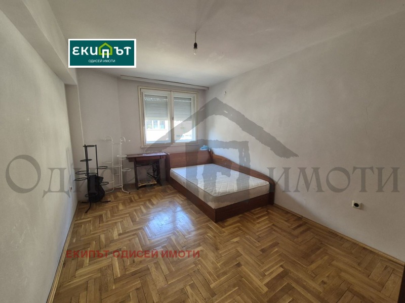 Na sprzedaż  2 sypialnie Warna , Czataldża , 83 mkw | 68851369 - obraz [4]