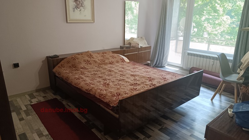 Na sprzedaż  2 sypialnie Ruse , Wazrażdane , 82 mkw | 42158845 - obraz [7]