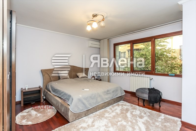 Продава 4-СТАЕН, гр. София, Изток, снимка 10 - Апартаменти - 52945561