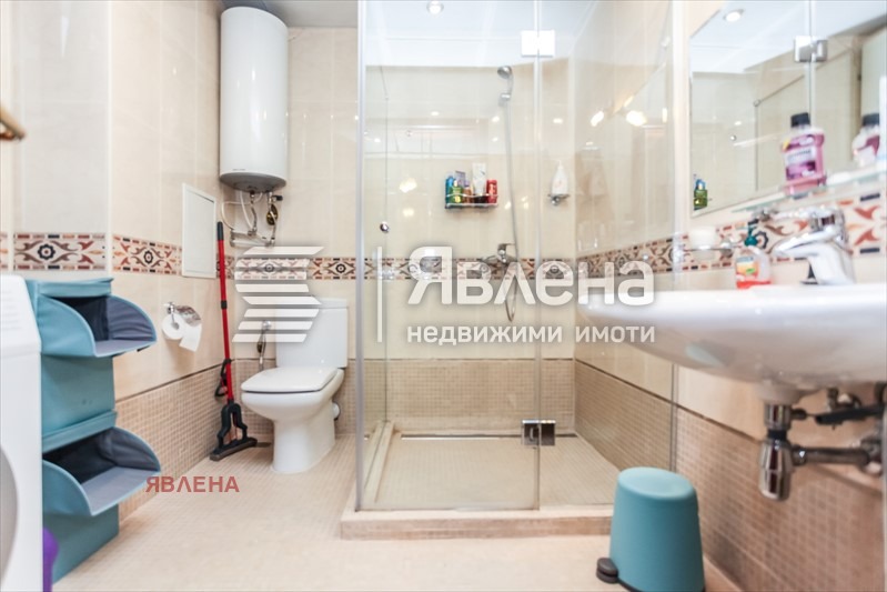 Продава 4-СТАЕН, гр. София, Изток, снимка 9 - Апартаменти - 52945561