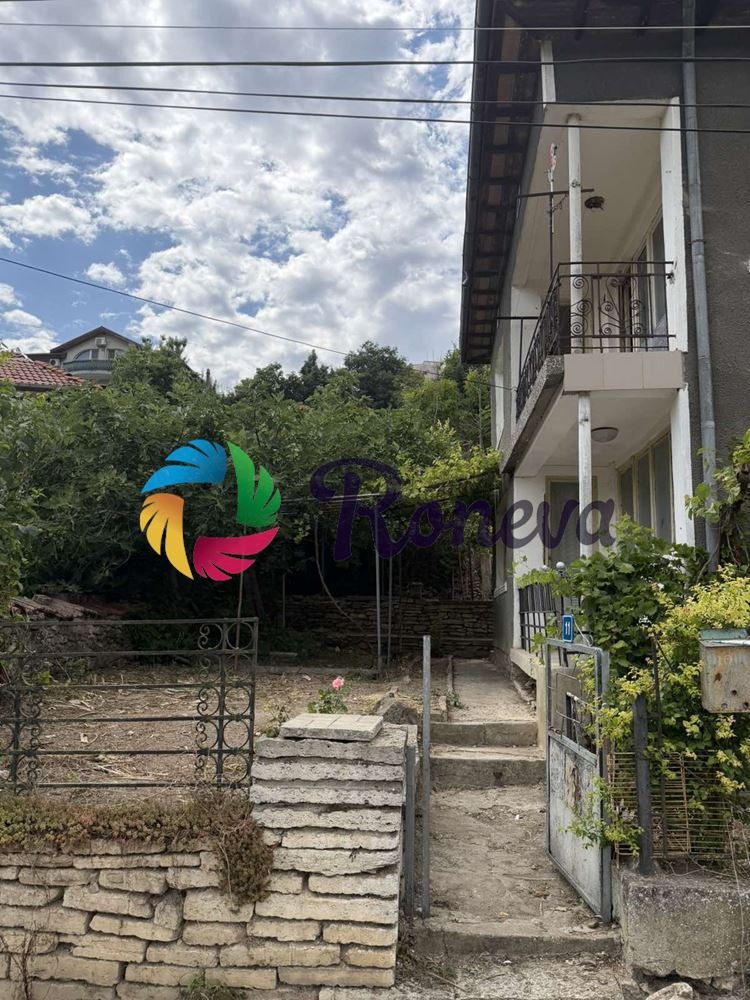 Продава КЪЩА, гр. Балчик, област Добрич, снимка 2 - Къщи - 56312544
