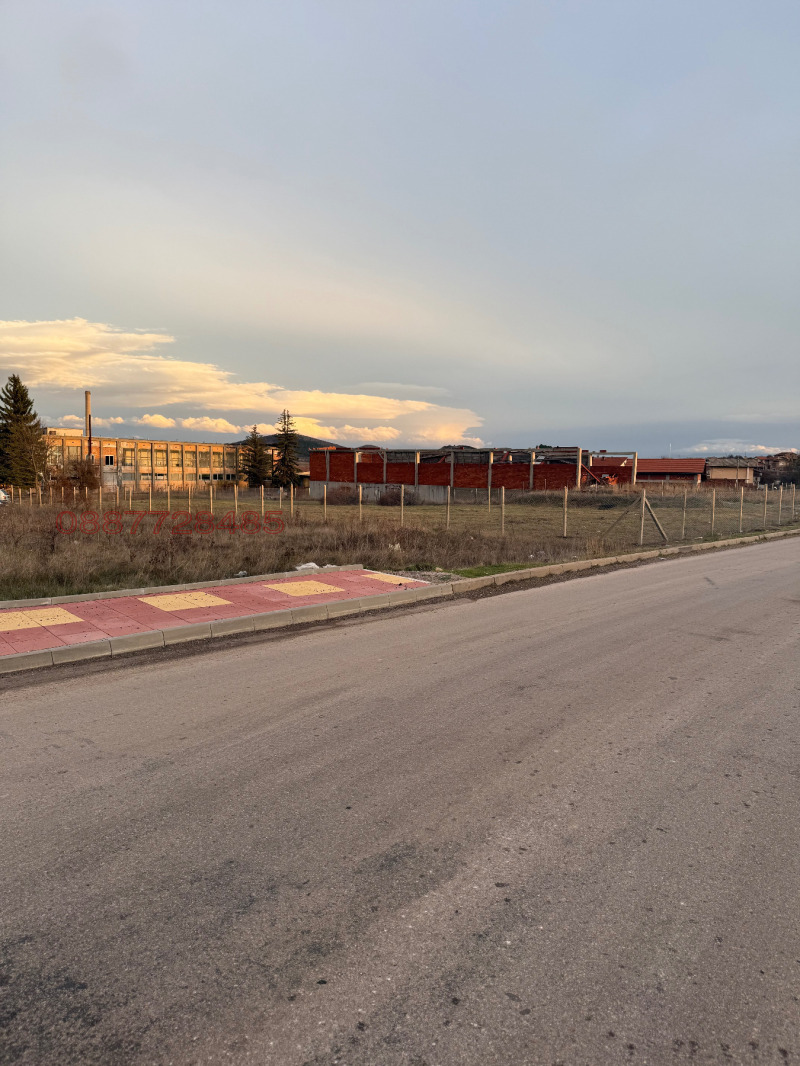 Продава ПАРЦЕЛ, гр. Драгоман, област София област, снимка 9 - Парцели - 52793961