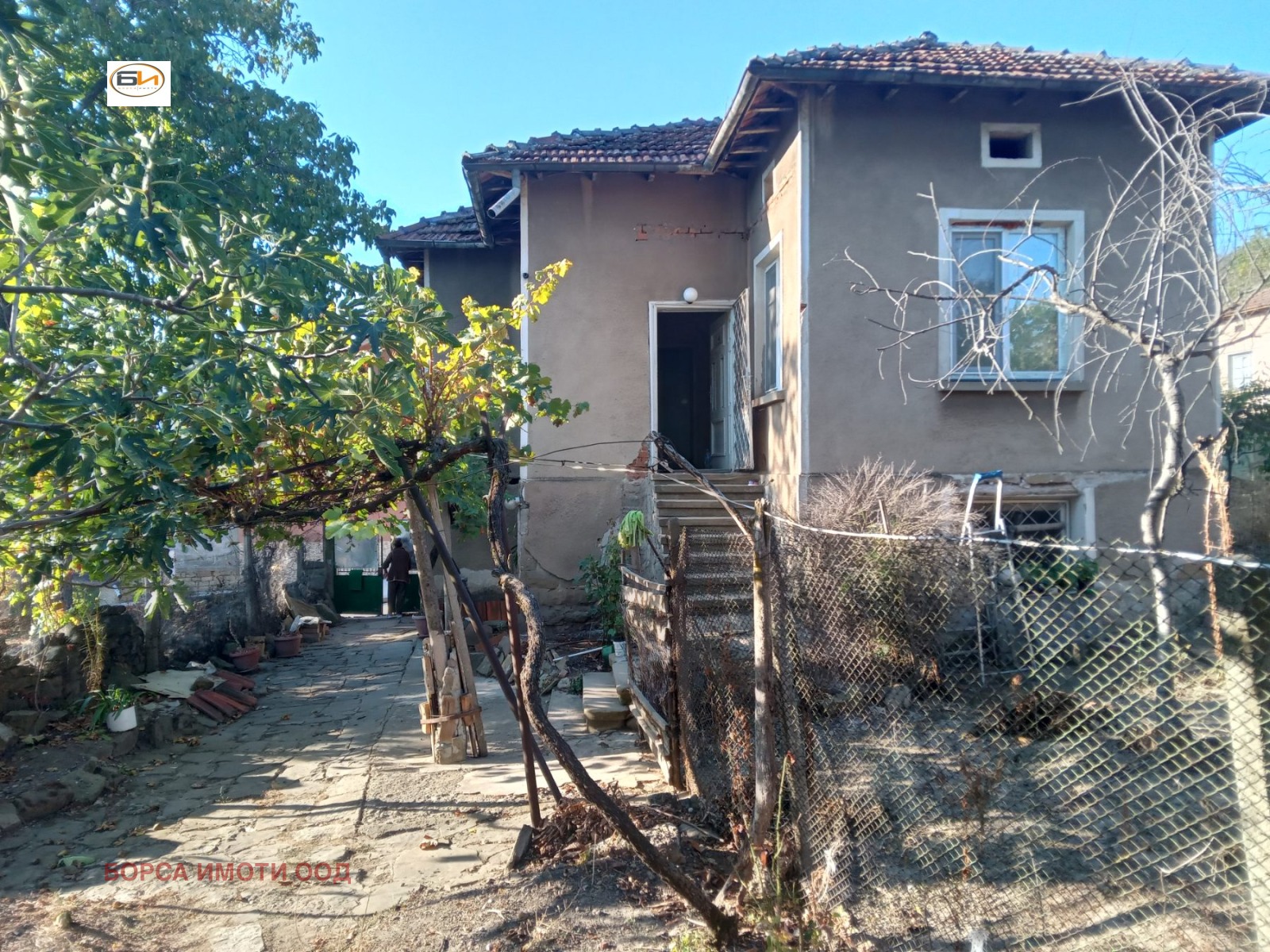 Продава КЪЩА, гр. Роман, област Враца, снимка 2 - Къщи - 56129035