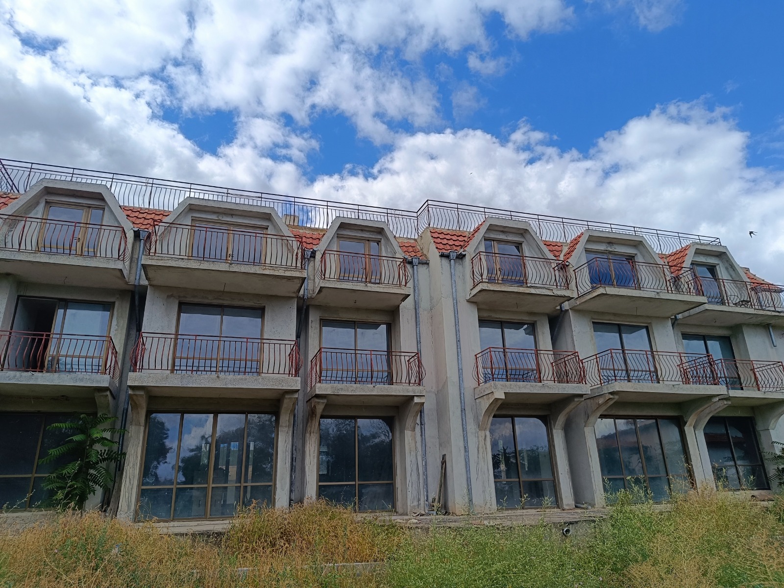 Продава ВИЛА, гр. Балчик, област Добрич, снимка 2 - Вили - 51841679