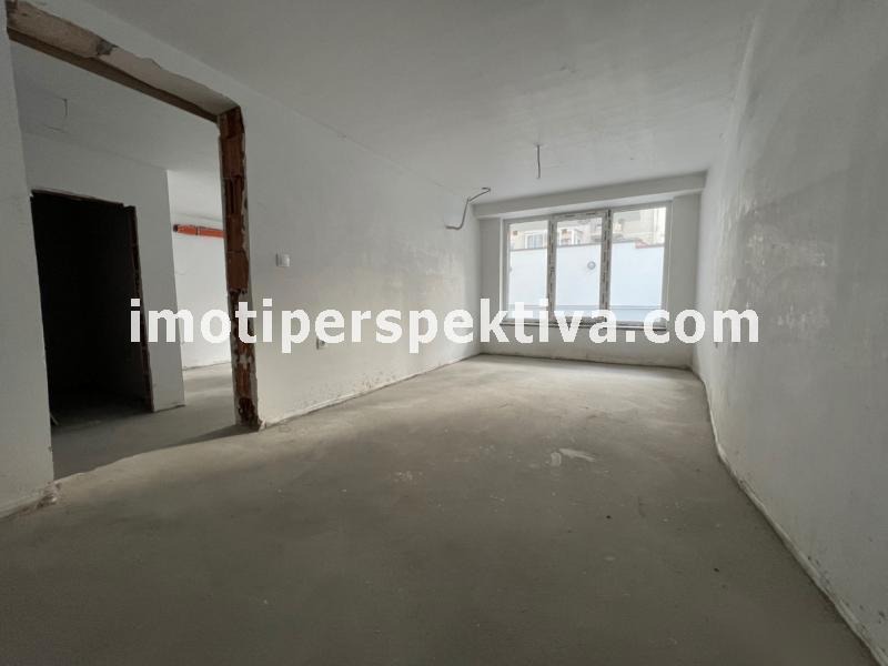 Zu verkaufen  1 Schlafzimmer Plowdiw , Kjutschuk Parisch , 137 qm | 27448062