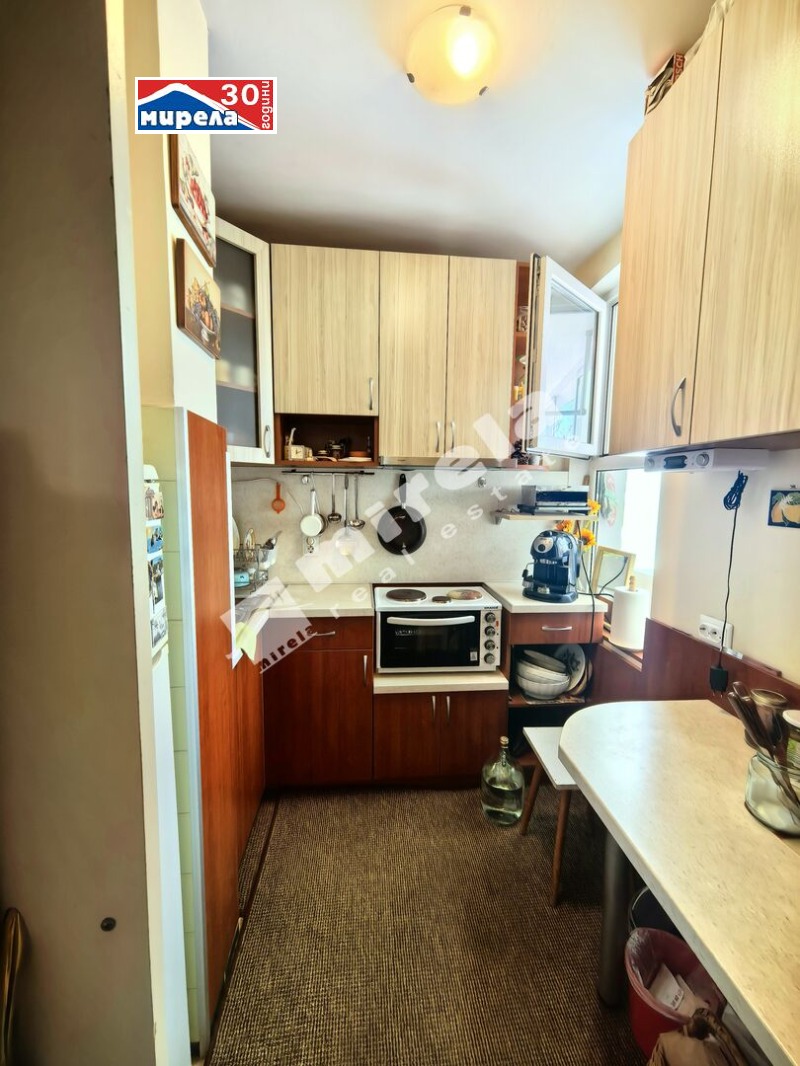 Продава 2-СТАЕН, гр. Велико Търново, Колю Фичето, снимка 4 - Апартаменти - 50617743