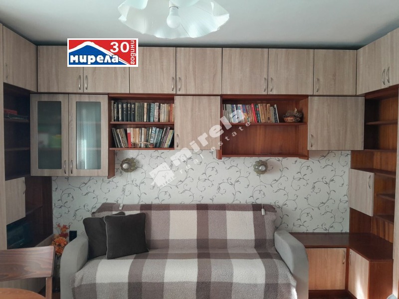 Myytävänä  1 makuuhuone Veliko Tarnovo , Kolju Fitšeto , 63 neliömetriä | 60105681 - kuva [2]