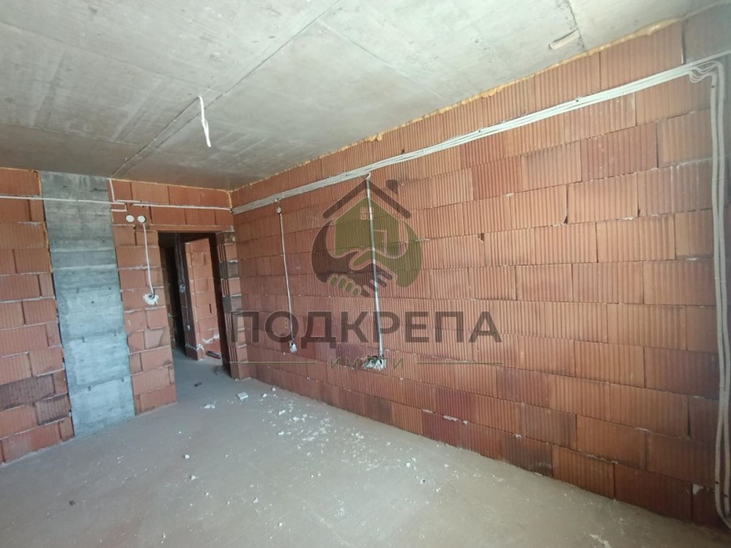 На продаж  2 спальні Пловдив , Прослав , 97 кв.м | 40025387 - зображення [9]