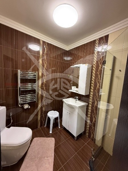 Продава 4-СТАЕН, гр. Бургас, Център, снимка 11 - Апартаменти - 52798350